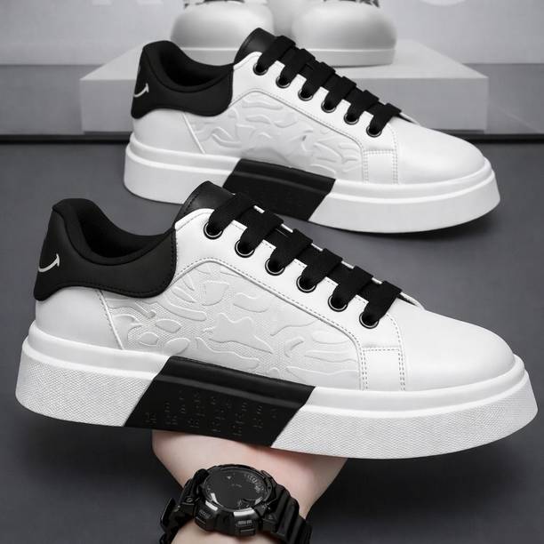 Stylish Casual Shoe Black & white Sneakers For Men