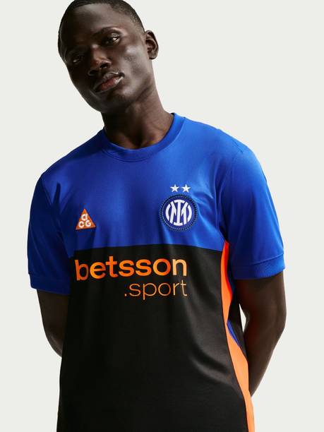 Men Solid Round Neck Polyester Blue T-Shirt