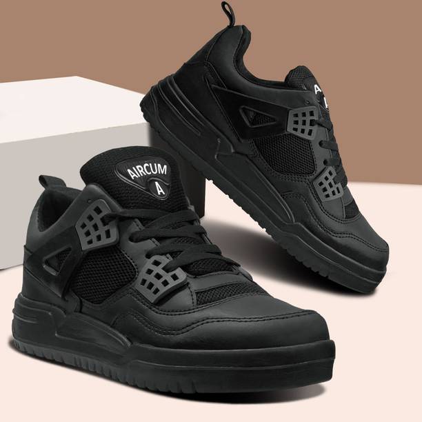 Lightweight & Trendy Sneakers For Men