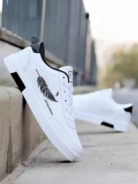 Trending Latest Stylish Sneakers For Men