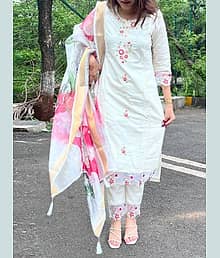Niza Fashion Women Chanderi Embroidered Straight Kurti With Pants ( White )