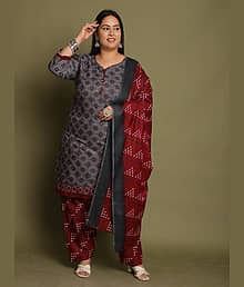 Rajnandini Women Cotton Blend Printed Straight Kurti With Patiala Salwar ( Grey )