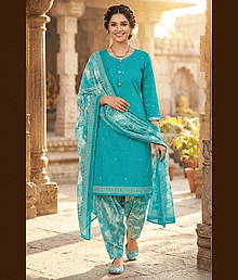 Rajnandini Women Cotton Blend Printed Straight Kurti With Patiala Salwar ( Turquoise )
