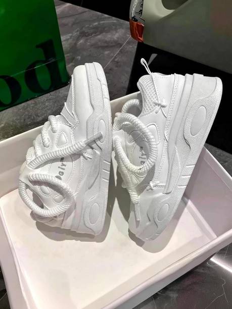 Stylish Trending Partywear Sneakers Shoes Sneakers For ...