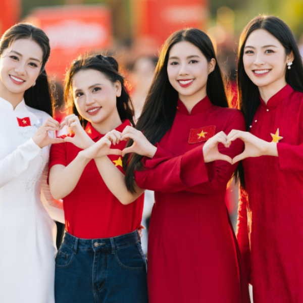 Premium Tea Leaf Strong Blend Chai 1.25 kg Pack | Fresh Aroma, Rich Flavor, Loose Leaf Tea for Daily Use and Family Brewing